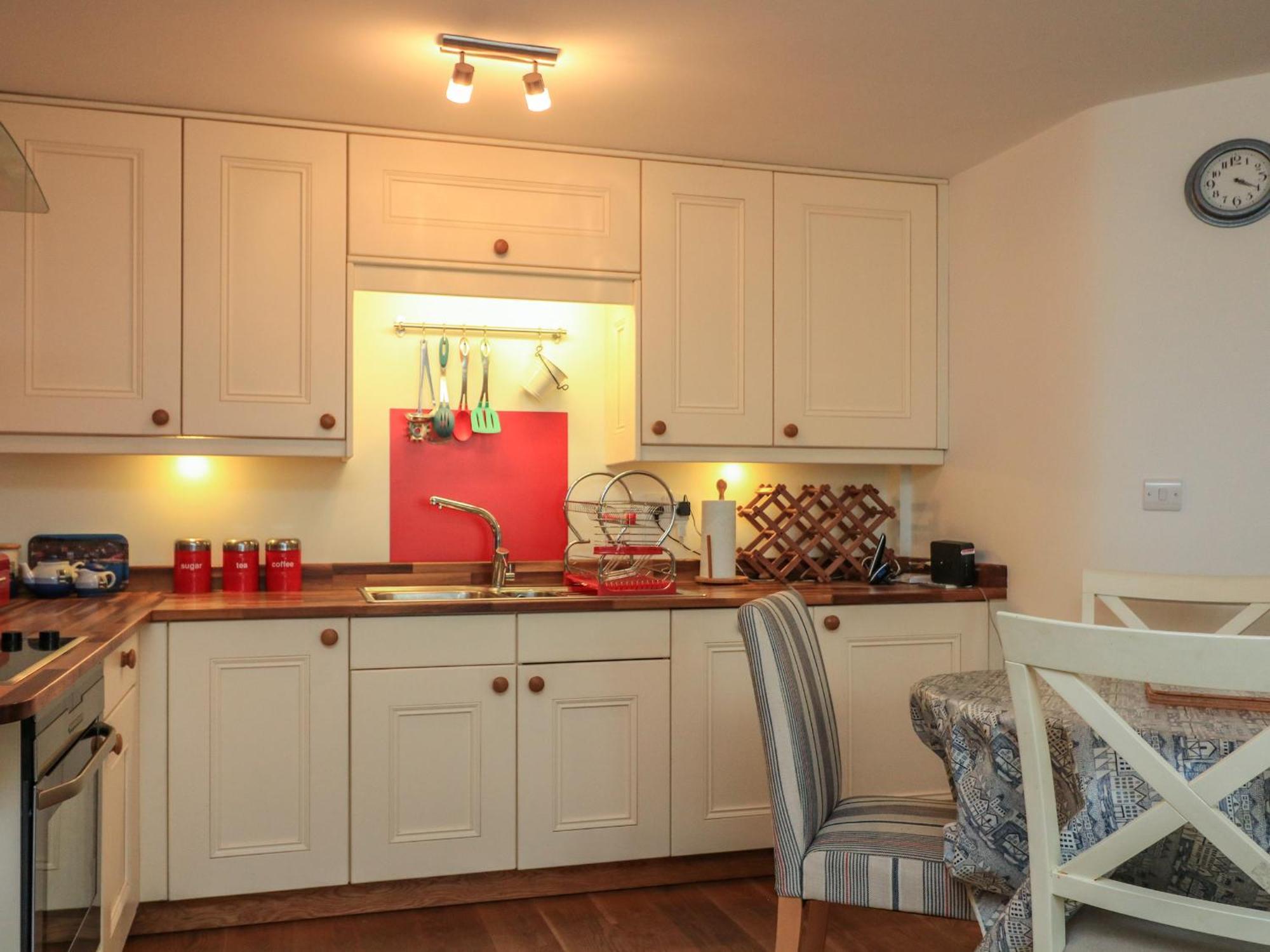 Quarter Deck Apartment Salcombe Bagian luar foto